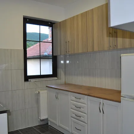 Divanhana 2 Apartment Kiseljak